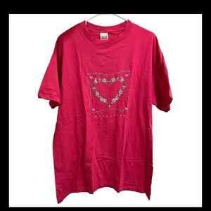 Vintage Minnesota Shirt Tee Heart Flowers Anvil Graphic T-Shirt Hot Pink XL